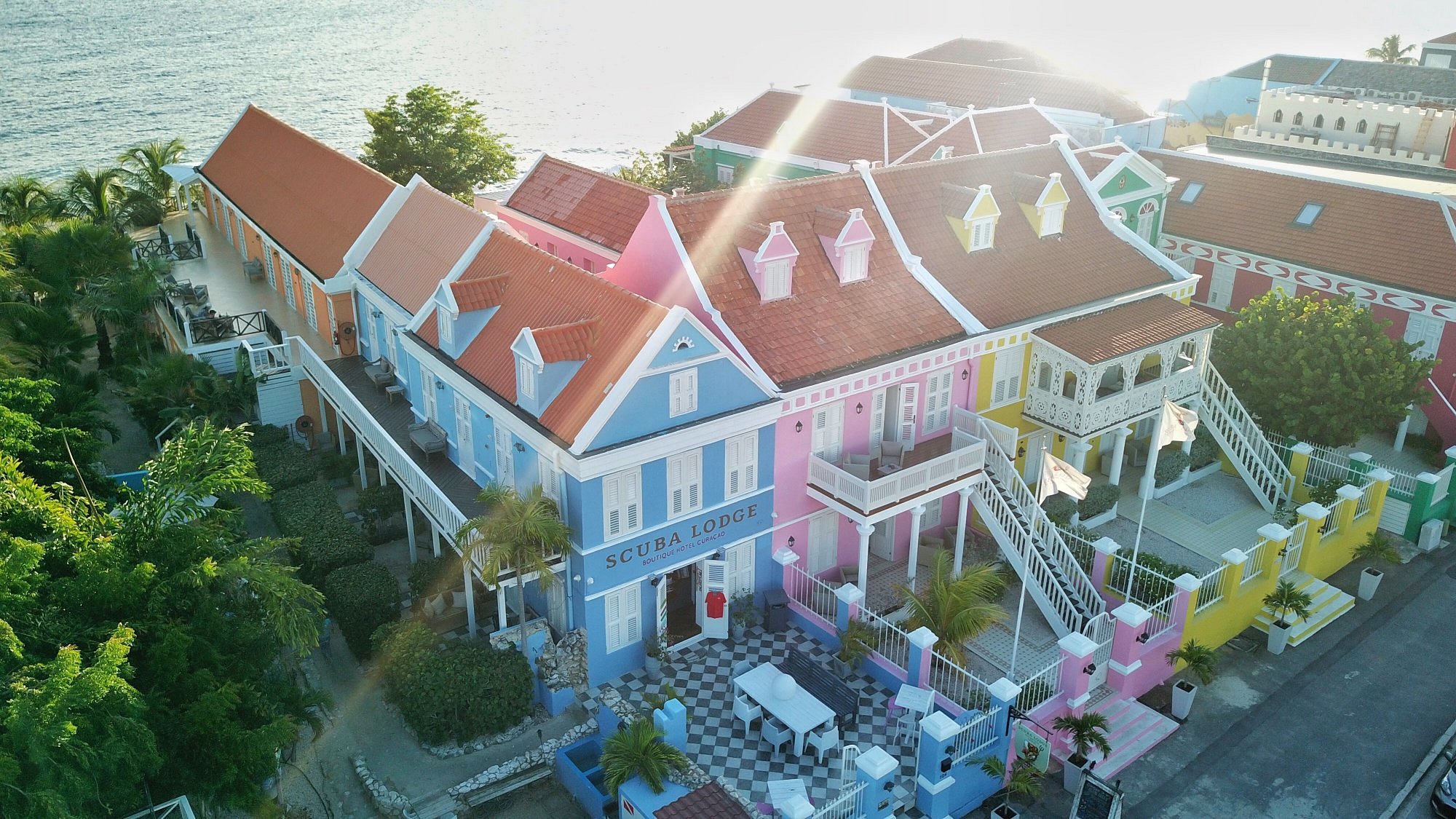 Scuba Lodge