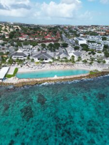 Discover the beautiful beaches of Curaçao, where turquoise waters and white sands create the ultimate tropical escape.