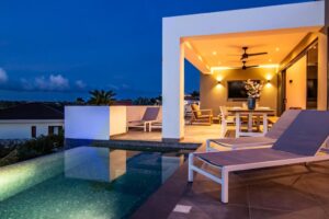 Luxury villa in Blue Bay Curaçao with private infinity pool and panoramic sunset views