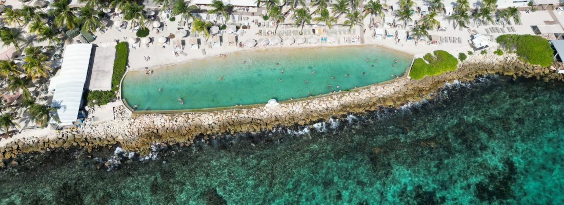 Turquoise water and sandy beach in the Caribbean